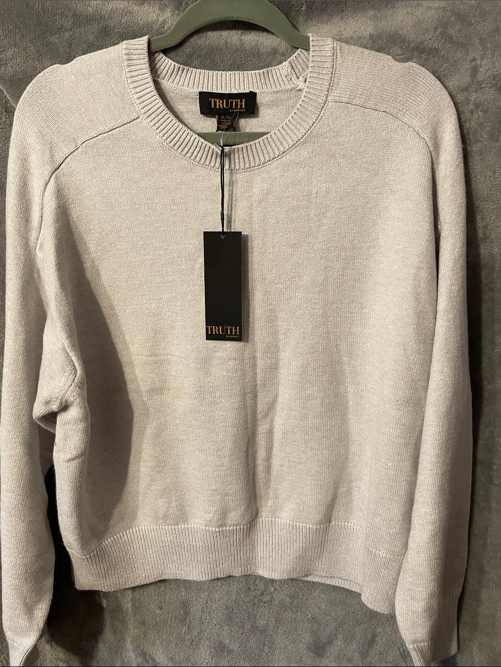 TRUTH Men's Crewneck Sweater in Light Gray